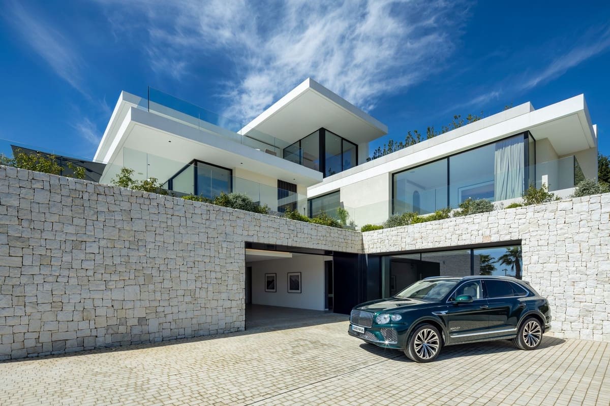 8 soveværelse Villa til salg i El Madronal med swimmingpool garage - € 10.800.000 (Ref: 10122866)