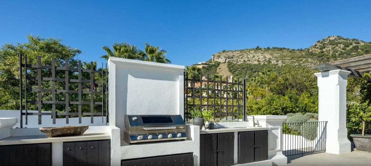 7 camera da letto Villa in vendita in Benahavis con piscina garage - 10.700.000 € (Rif: 10122885)