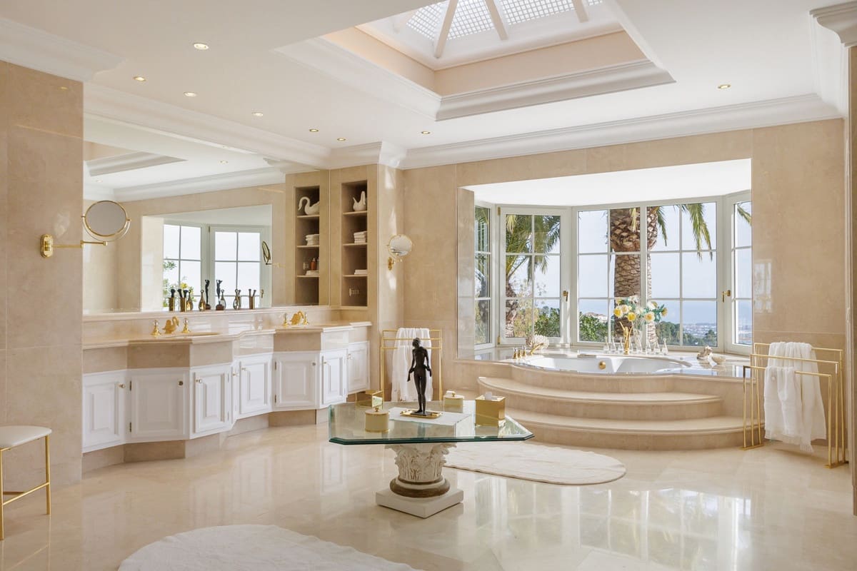 4 chambre Villa/Maison à vendre à Benahavis avec piscine garage - 12 900 000 € (Ref: 10122893)