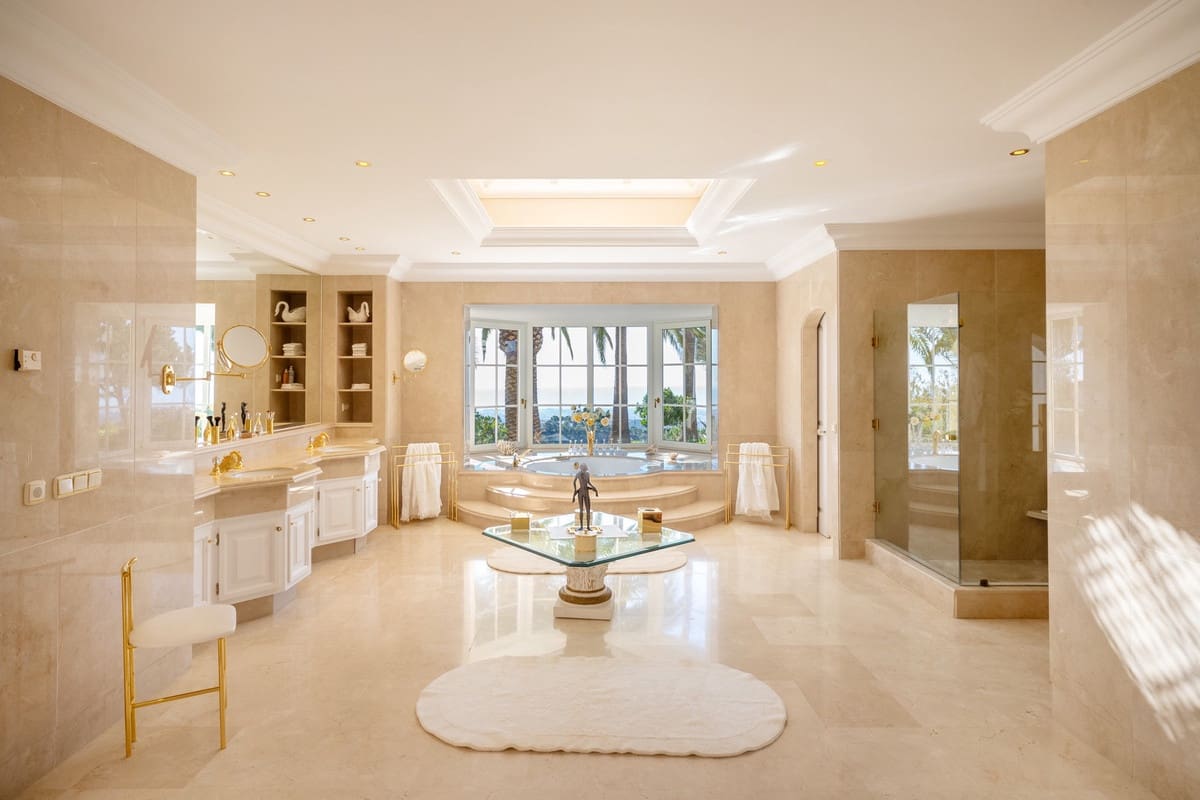 4 chambre Villa/Maison à vendre à Benahavis avec piscine garage - 12 900 000 € (Ref: 10122893)