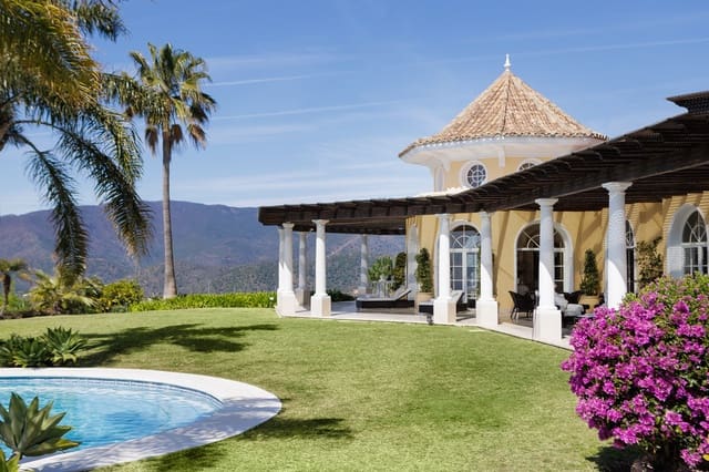 4 chambre Villa/Maison à vendre à La Zagaleta - El Madroñal, Benahavís avec piscine garage - 12 900 000 € (Ref: 10122893)