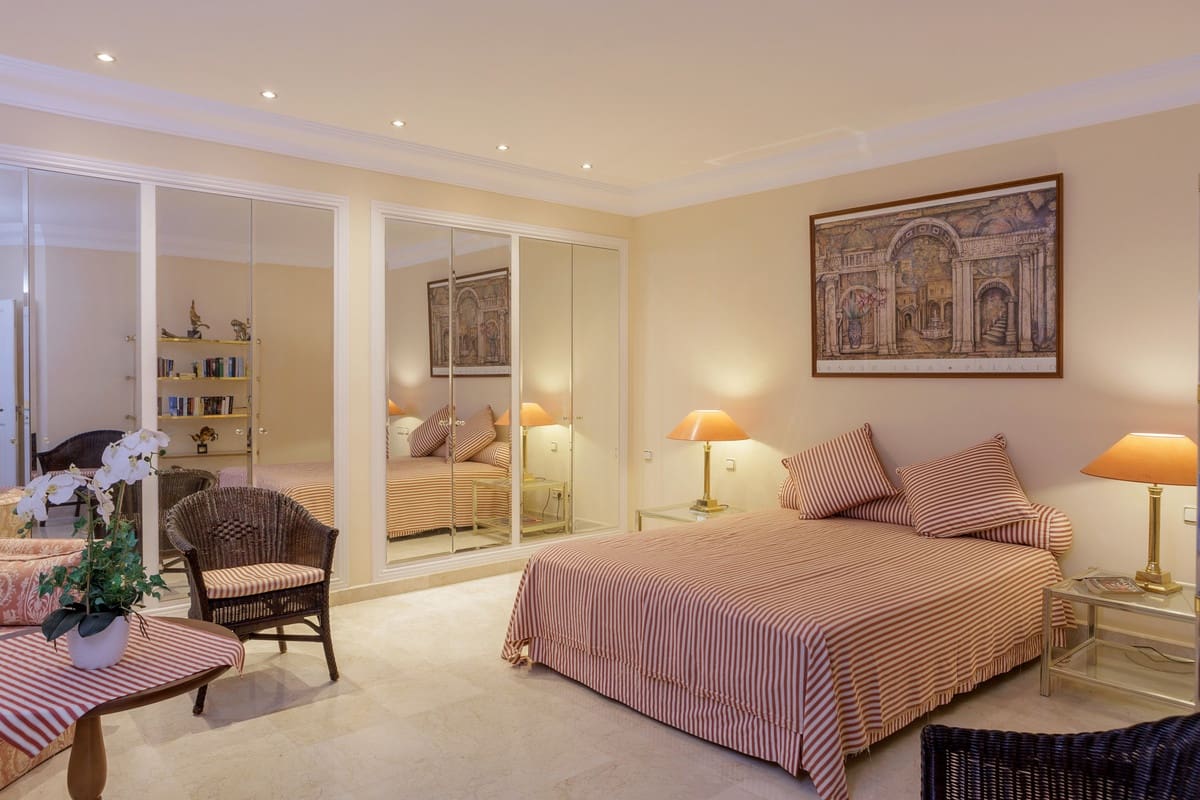 4 chambre Villa/Maison à vendre à Benahavis avec piscine garage - 12 900 000 € (Ref: 10122893)