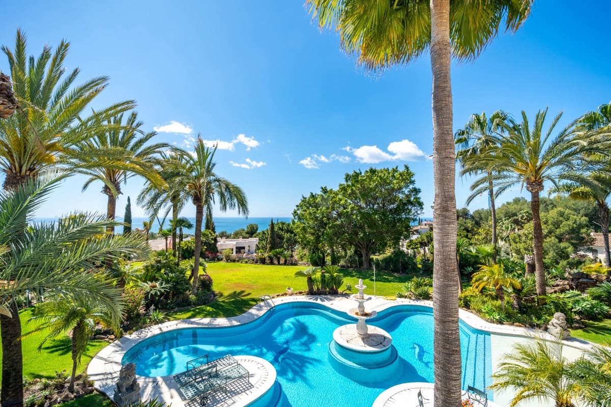 14 quarto Moradia para venda em Marbella com piscina garagem - 19 850 000 € (Ref: 10122896)