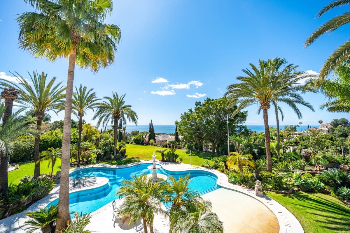 14 quarto Moradia para venda em Marbella com piscina garagem - 19 850 000 € (Ref: 10122896)