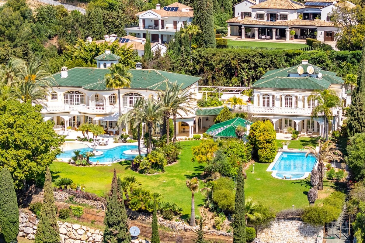 14 quarto Moradia para venda em Marbella com piscina garagem - 19 850 000 € (Ref: 10122896)