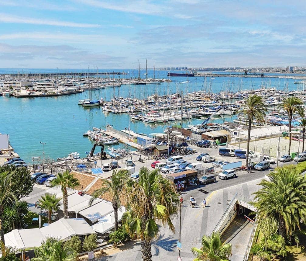 3 sypialnia Apartament na sprzedaż w Torrevieja z garażem - 325 000 € (Ref: 10123080)