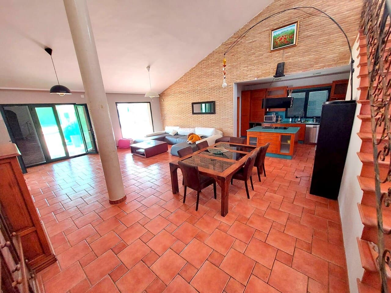 7 bedroom Villa for sale in Calasparra with pool garage - € 340,000 (Ref: 10123654)