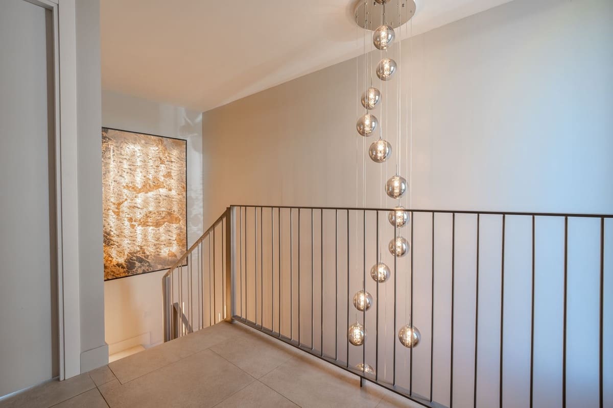 Chalet de 3 habitaciones en Mijas en venta con piscina - 950.000 € (Ref: 10123678)