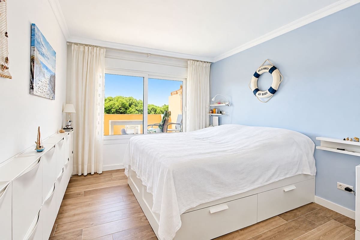 2 slaapkamer Appartement te koop in Cabopino met zwembad garage - € 489.000 (Ref: 10123683)