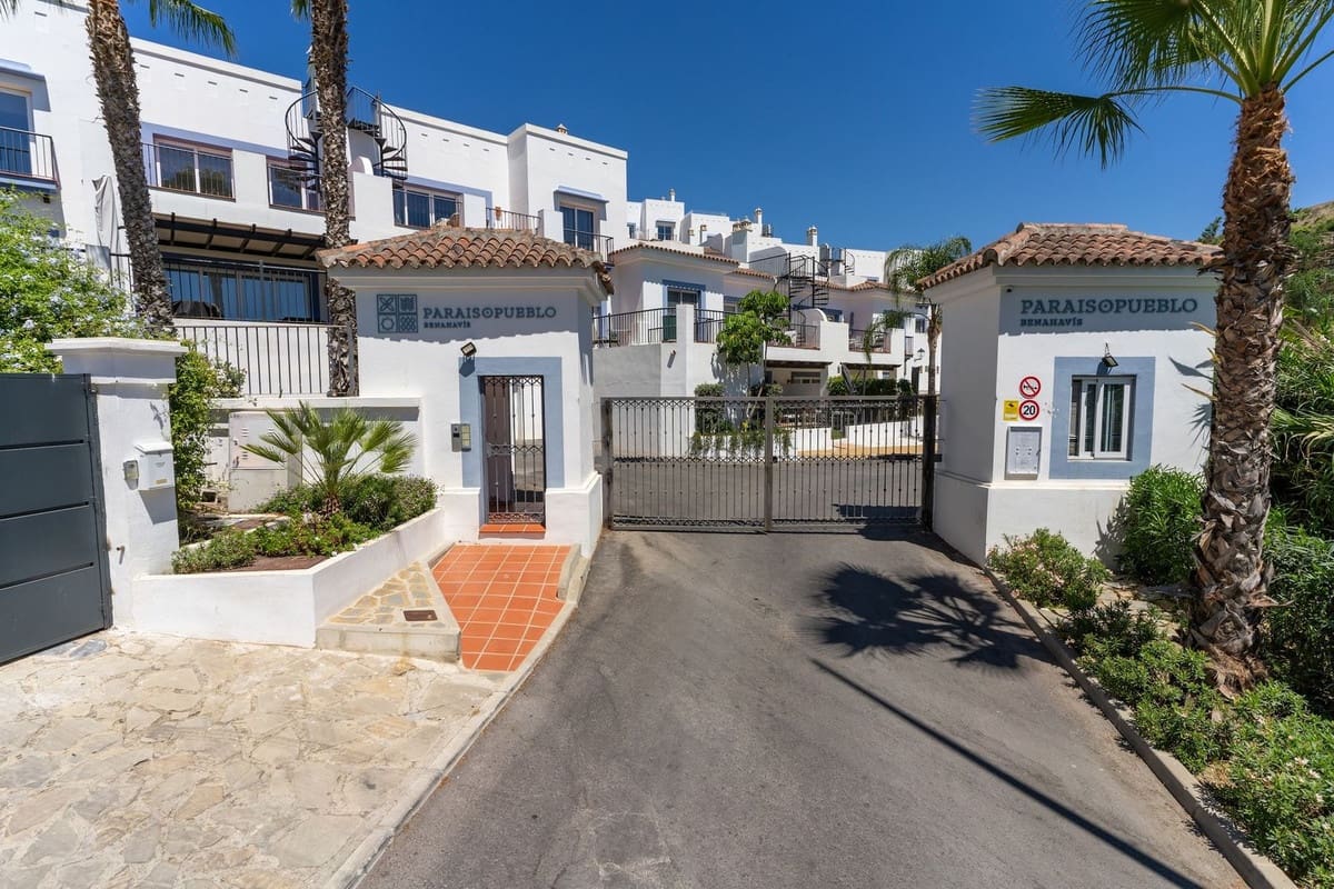 3 bedroom Apartment for sale in Benahavis with pool garage - € 550,000 (Ref: 10123688)