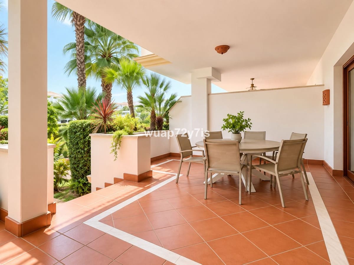 2 soverom Leilighet til salgs i Marbella med svømmebasseng garasje - € 1 049 000 (Ref: 10123689)