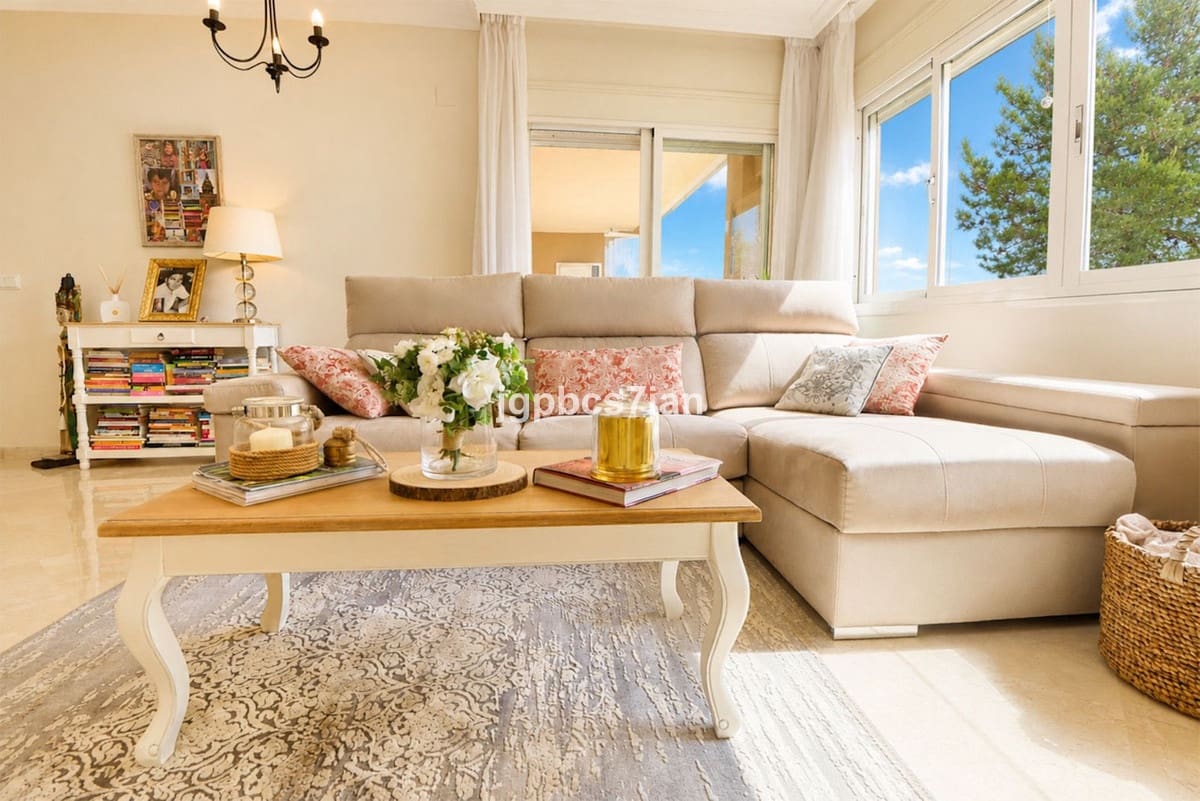 2 sovrum Lägenhet till salu i Marbella med pool garage - 385 000 € (Ref: 10123727)