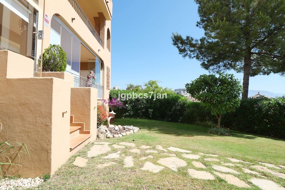 2 sovrum Lägenhet till salu i Marbella med pool garage - 385 000 € (Ref: 10123727)
