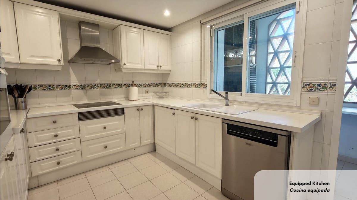 3 sovrum Lägenhet till salu i Marbella med pool garage - 750 000 € (Ref: 10123744)