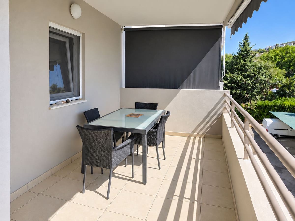 3 sovrum Lägenhet till salu i Nueva Andalucia med garage - 375 000 € (Ref: 10123758)