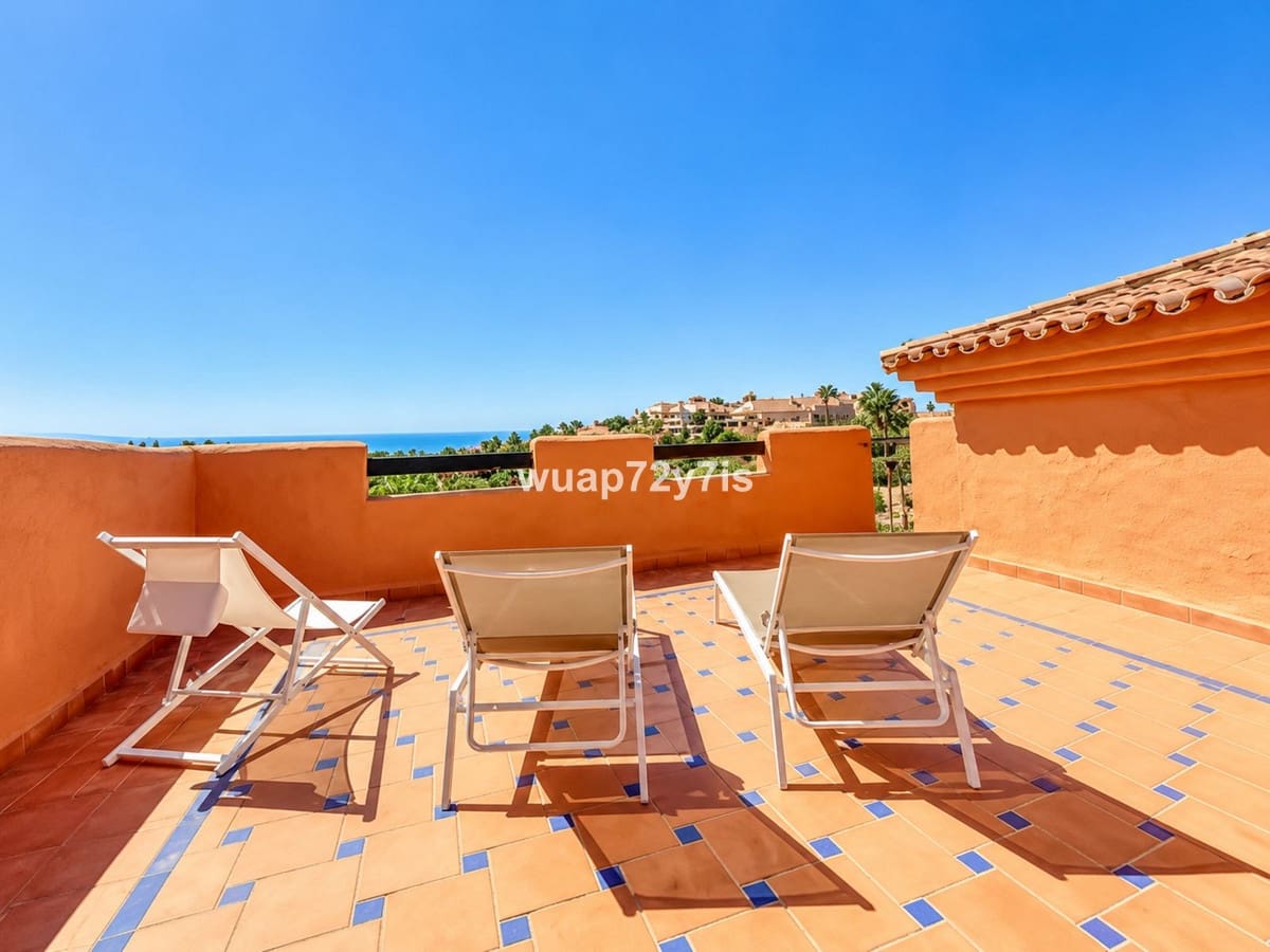 2 soveværelse Lejlighed til salg i Benahavis med swimmingpool garage - € 495.000 (Ref: 10123850)
