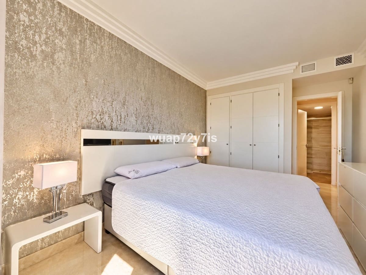 2 soveværelse Lejlighed til salg i Benahavis med swimmingpool garage - € 495.000 (Ref: 10123850)
