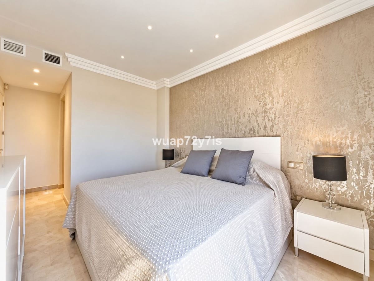 2 soveværelse Lejlighed til salg i Benahavis med swimmingpool garage - € 495.000 (Ref: 10123850)