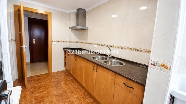 3 soveværelse Lejlighed til salg i Jardin de la Abadia, Málaga by - € 371.000 (Ref: 10123853)