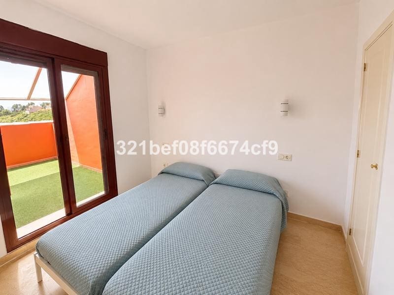 Apartamento de 2 habitaciones en Manilva en venta con piscina garaje - 349.000 € (Ref: 10123858)
