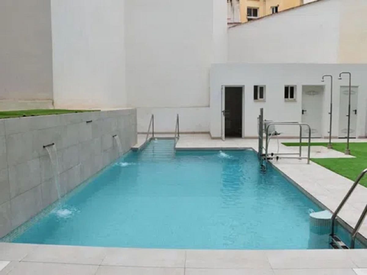 3 bedroom Apartment for sale in Malaga city with pool garage - € 457,500 (Ref: 10123957)