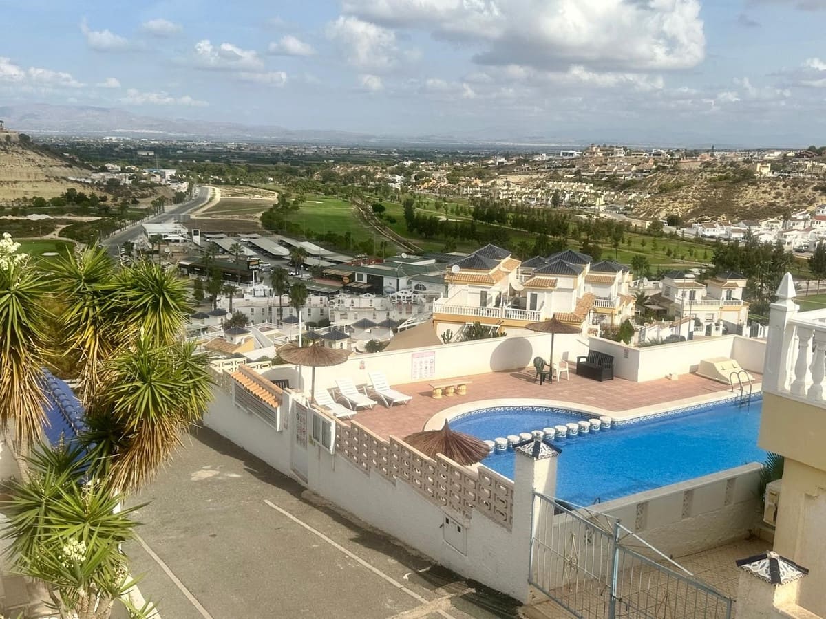 2 soveværelse Villa til salg i Rojales med swimmingpool - € 215.000 (Ref: 10124004)