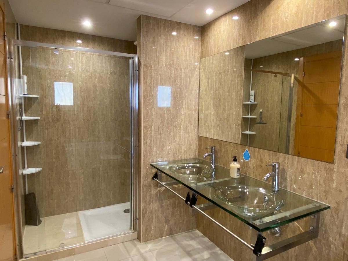 3 bedroom Apartment for sale in El Paraiso with pool garage - € 470,000 (Ref: 10124007)
