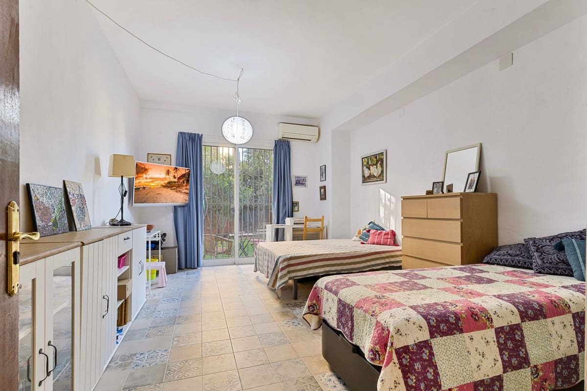 2 makuuhuone Huoneisto myytävänä paikassa Fuengirola - 279 000 € (Ref: 10124017)