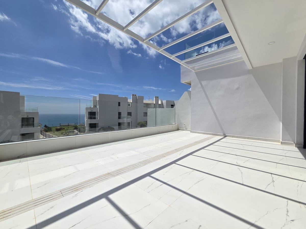 3 quarto Apartamento para venda em Casares com piscina garagem - 575 000 € (Ref: 10124024)