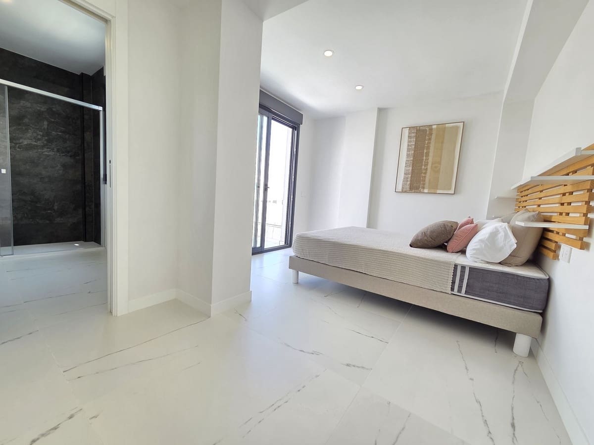 3 quarto Apartamento para venda em Casares com piscina garagem - 575 000 € (Ref: 10124024)