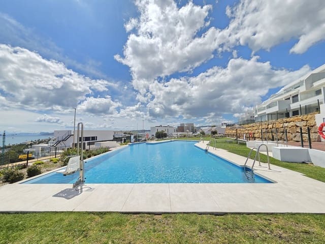 3 quarto Apartamento para venda em Bahia de Casares, Casares com piscina garagem - 575 000 € (Ref: 10124024)