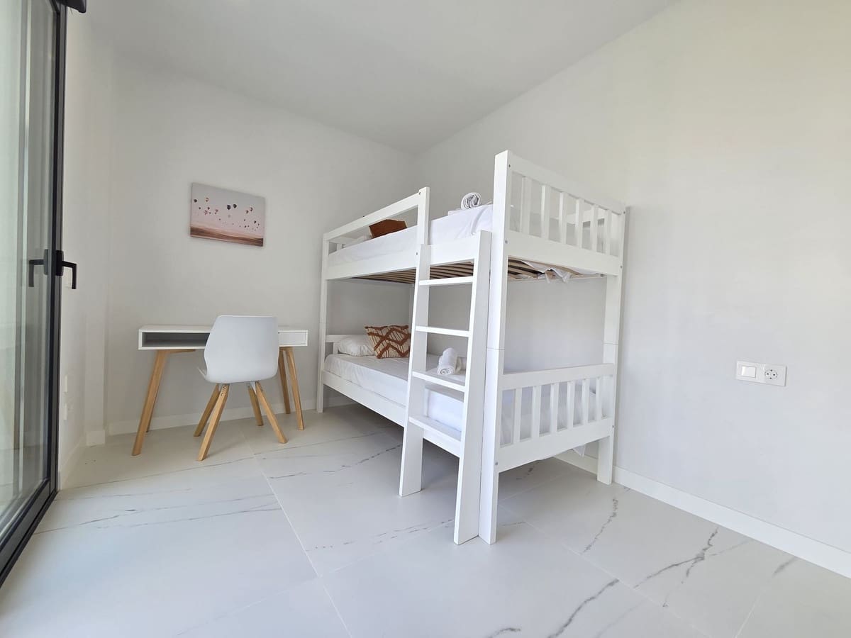 3 quarto Apartamento para venda em Casares com piscina garagem - 575 000 € (Ref: 10124024)