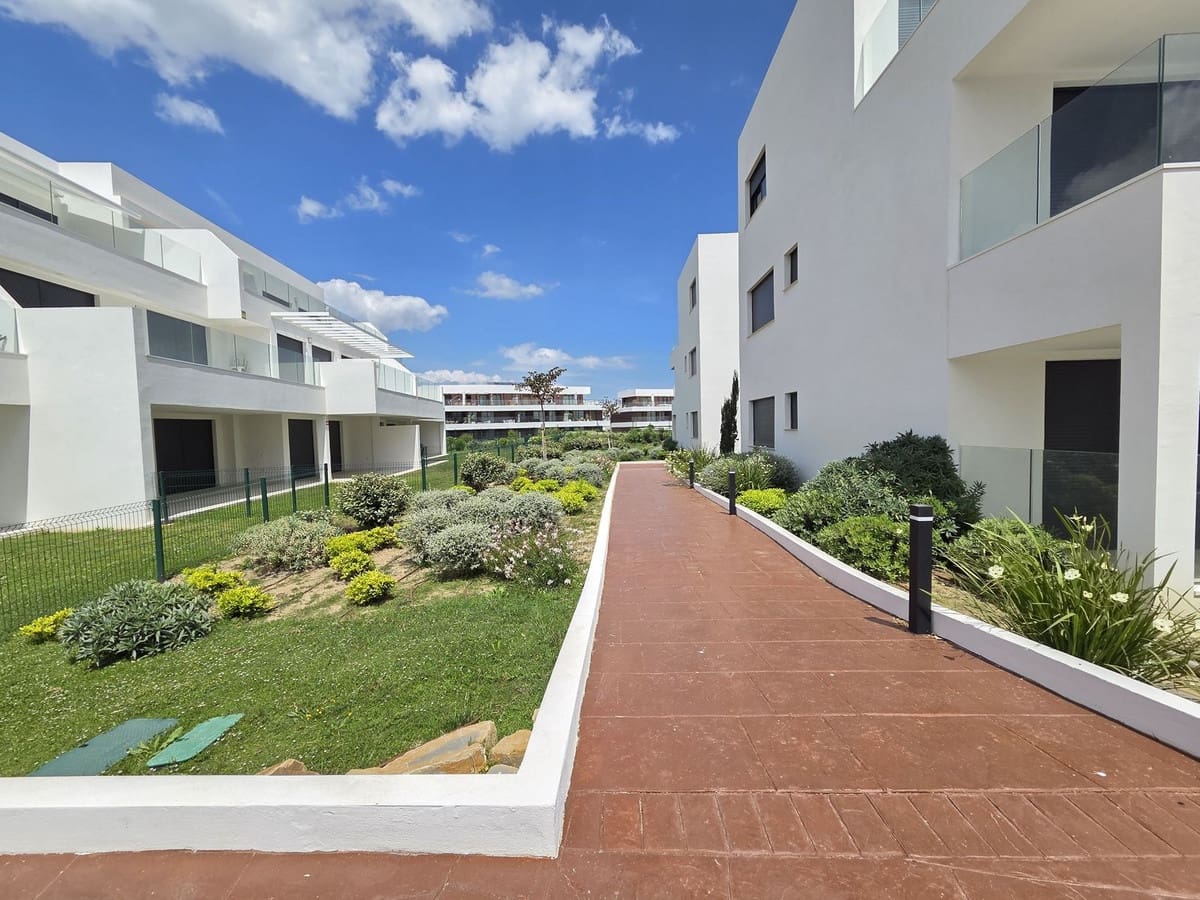 3 quarto Apartamento para venda em Casares com piscina garagem - 575 000 € (Ref: 10124024)