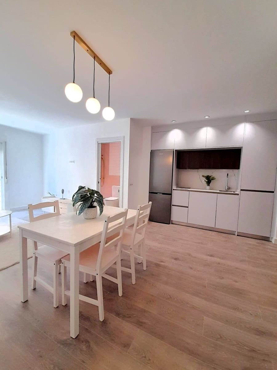 1 soverom Leilighet til salgs i Malaga by - € 270 000 (Ref: 10124027)