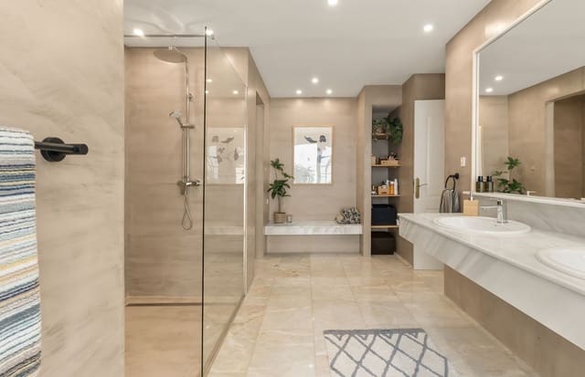 5 Zimmer Villa zu verkaufen in Riviera del Sol, Mijas mit Pool - 1.695.000 € (Ref: 10124065)