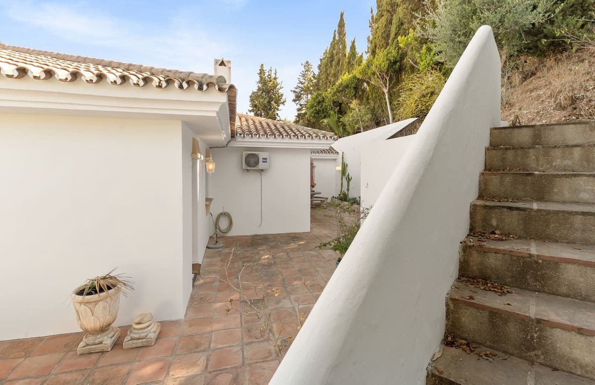 5 sypialnia Willa na sprzedaż w Mijas z basenem - 1 695 000 € (Ref: 10124065)