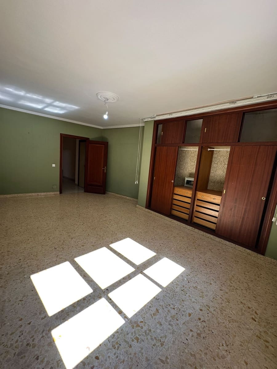 4 sypialnia Apartament na sprzedaż w Miasto Malaga - 750 000 € (Ref: 10124133)