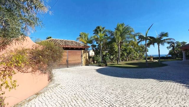 8 sovrum Villa till salu i El Paraiso, Estepona med pool garage - 3 995 000 € (Ref: 10124216)