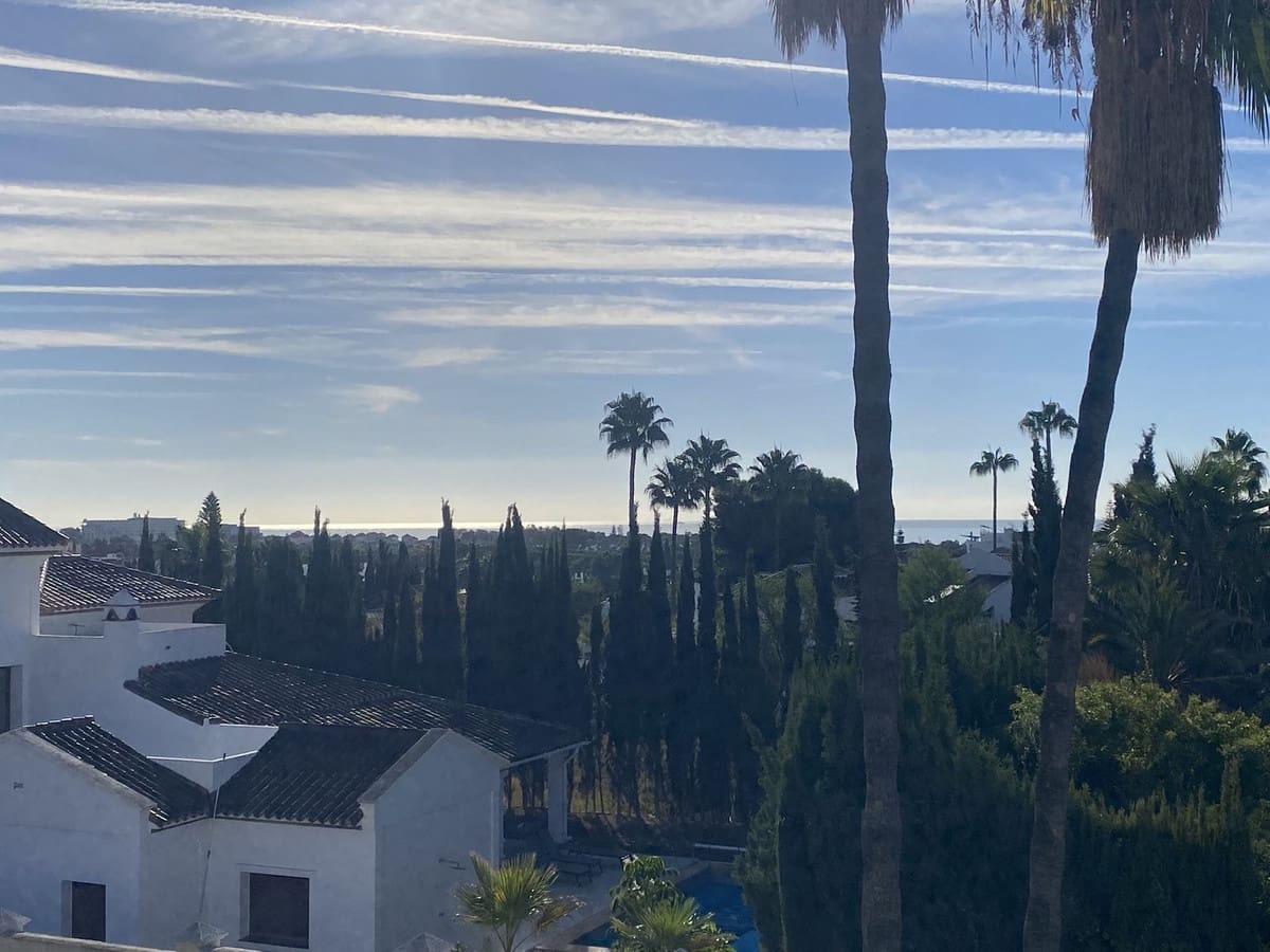 4 quarto Moradia para venda em El Paraiso com piscina garagem - 2 950 000 € (Ref: 10124224)