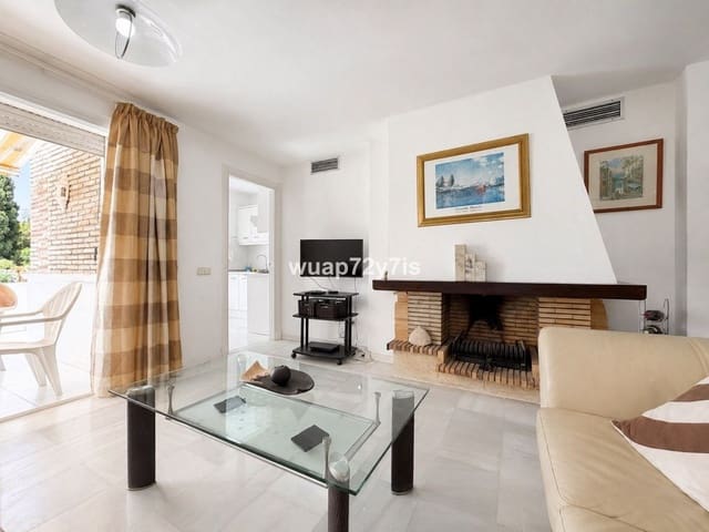 2 Zimmer Haus zu verkaufen in El Paraiso, Estepona mit Pool Garage - 395.000 € (Ref: 10124242)