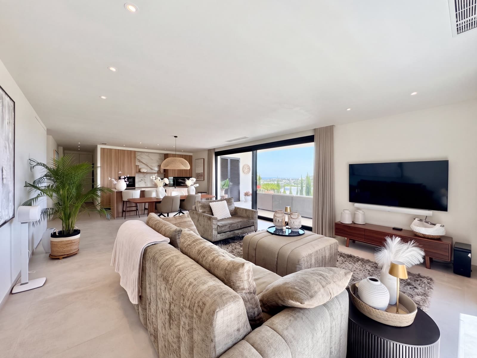 3 camera da letto Appartamento in vendita in Las Colinas Golf con piscina garage - 819.000 € (Rif: 10125277)