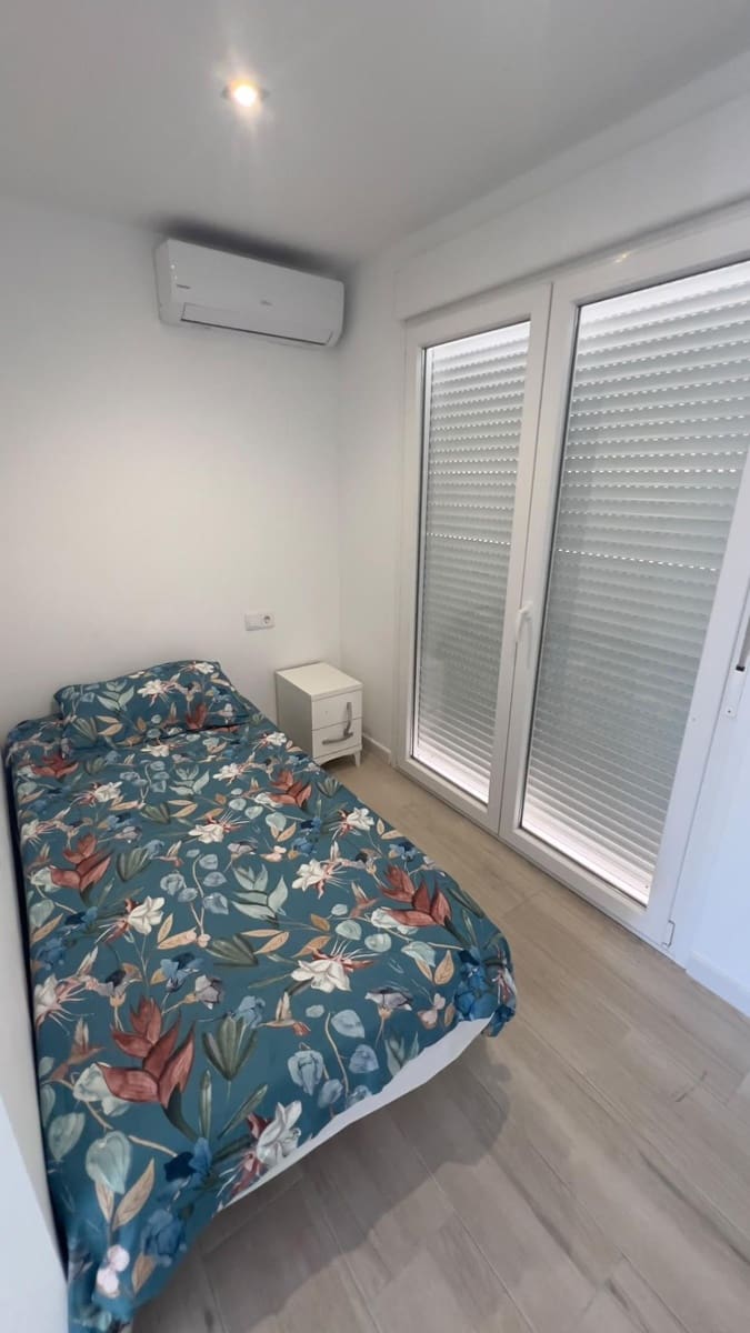 3 makuuhuone Bungalow myytävänä paikassa La Regia mukana uima-altaan - 199 900 € (Ref: 10125423)