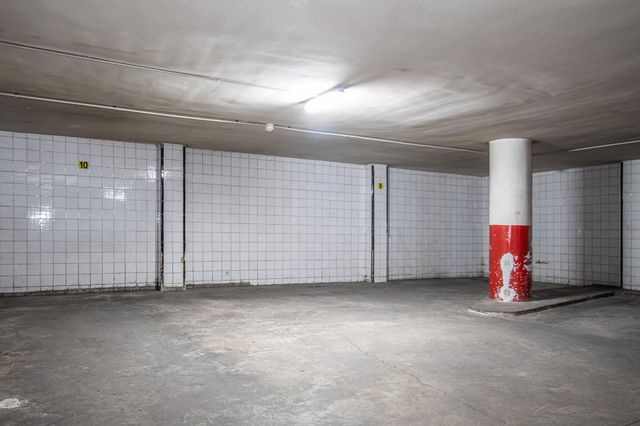 Autotalli myytävänä paikassa La Teulera, Palma de Mallorca - 120 000 € (Ref: 10125427)