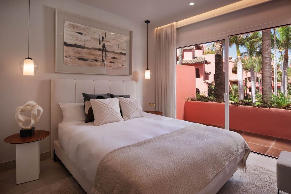 3 chambre Appartement à vendre à Guadalmansa avec piscine garage - 2 550 000 € (Ref: 10125441)