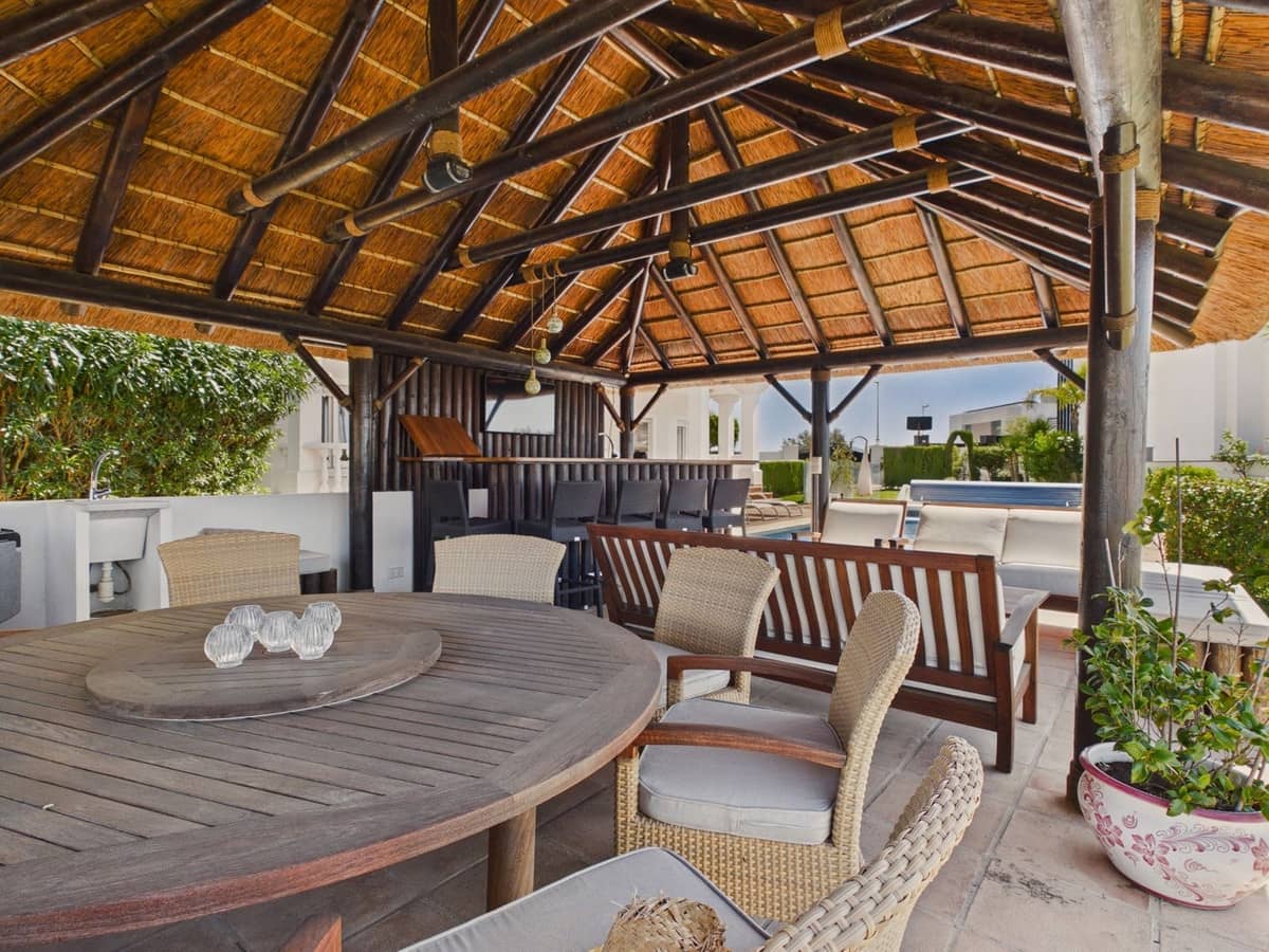 6 chambre Villa/Maison à vendre à Benahavis avec piscine garage - 2 950 000 € (Ref: 10125445)