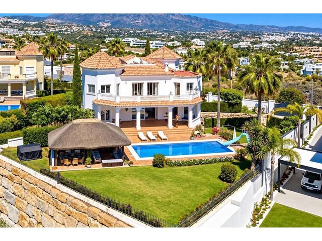 6 chambre Villa/Maison à vendre à El Paraíso, Benahavís avec piscine garage - 2 950 000 € (Ref: 10125445)