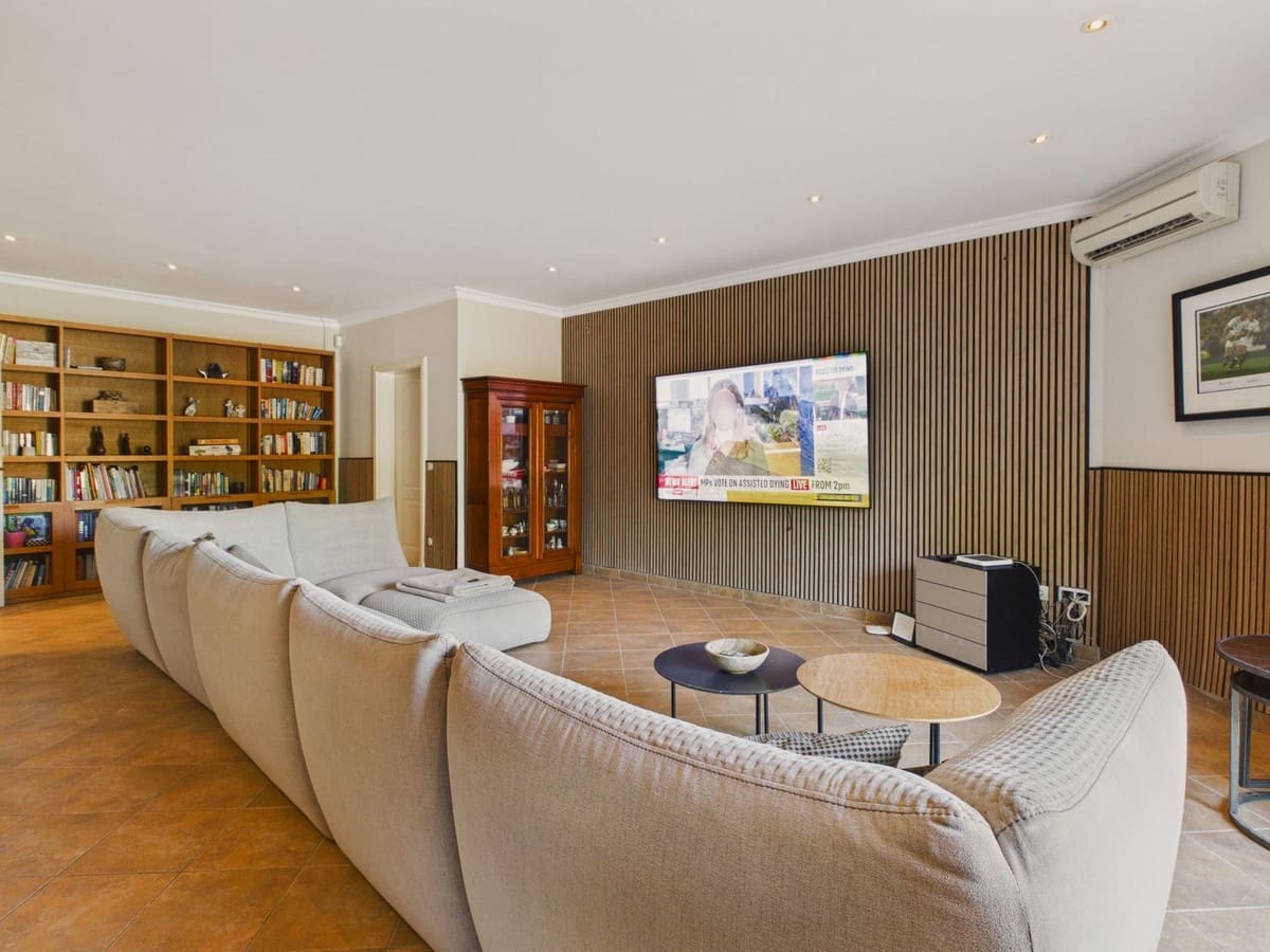 6 chambre Villa/Maison à vendre à Benahavis avec piscine garage - 2 950 000 € (Ref: 10125445)