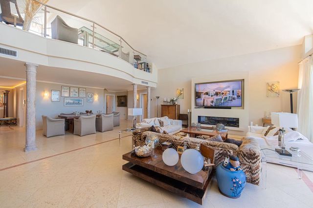 3 sovrum Lägenhet till salu i Los Naranjos, Marbella med pool garage - 2 495 000 € (Ref: 10125446)