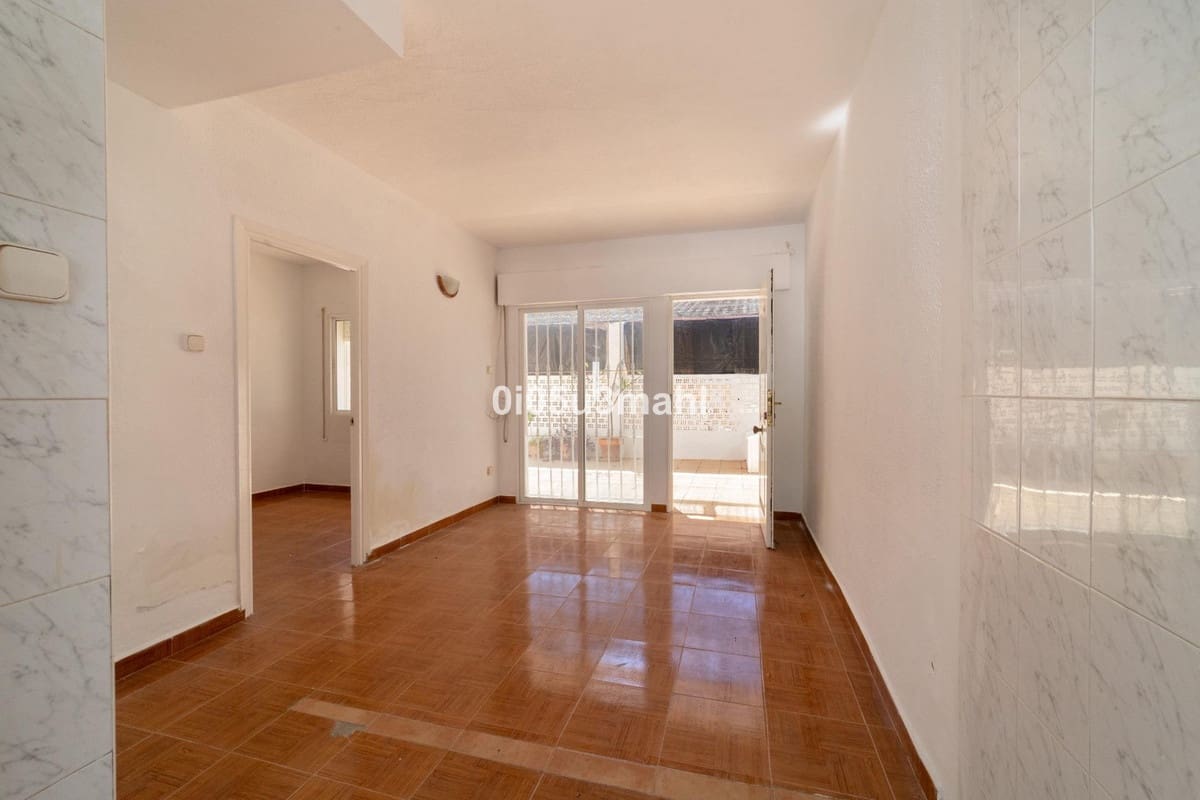 2 quarto Moradia para venda em Rincon de la Victoria - 258 000 € (Ref: 10125450)