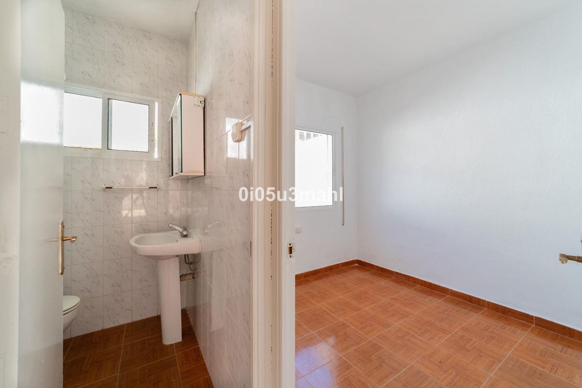2 quarto Moradia para venda em Rincon de la Victoria - 258 000 € (Ref: 10125450)
